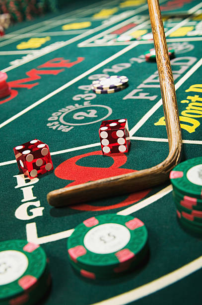 Infinite Blackjack live table with multiple players seated and dealer visible at the alek platform